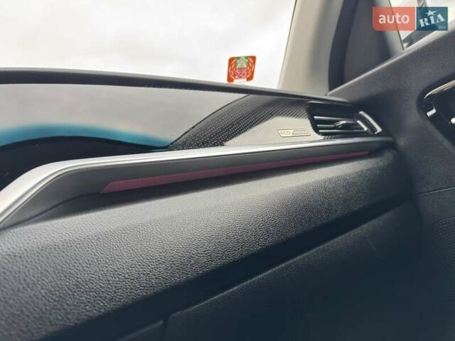 Сірий Кіа Niro, об'ємом двигуна 0 л та пробігом 118 тис. км за 19300 $, фото 104 на Automoto.ua