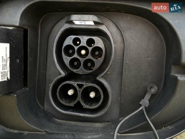 Киа Niro 2020 в Львове на Automoto.ua Серый Киа Niro, объемом двигателя 0 л и пробегом 101 тыс. км за 20300 $, фото 23 на Automoto.ua