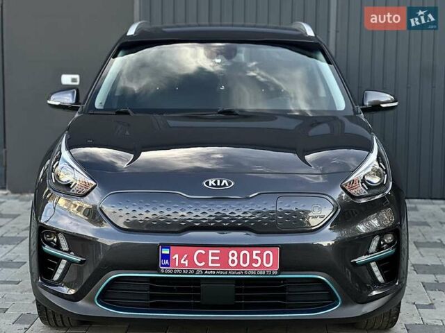 Киа Niro 2020 в Ивано-Франковске на Automoto.ua Серый Киа Niro, объемом двигателя 0 л и пробегом 88 тыс. км за 18500 $, фото 2 на Automoto.ua