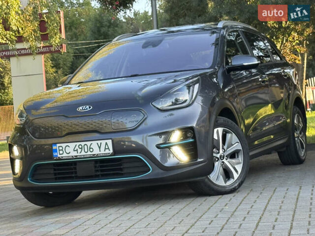 Серый Киа Niro, объемом двигателя 0 л и пробегом 149 тыс. км за 19900 $, фото 3 на Automoto.ua