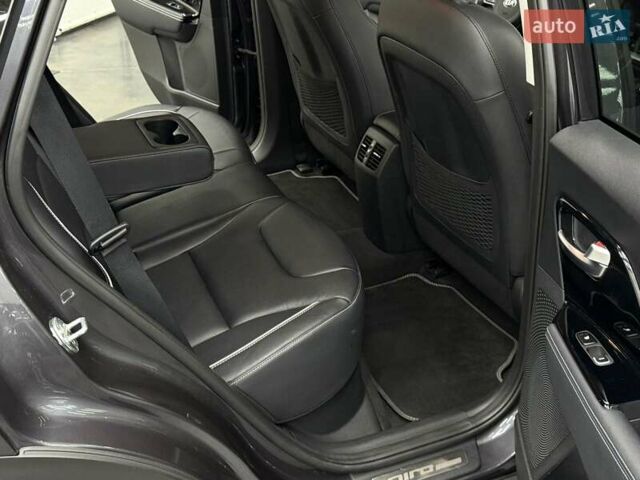Серый Киа Niro, объемом двигателя 0 л и пробегом 153 тыс. км за 18558 $, фото 27 на Automoto.ua