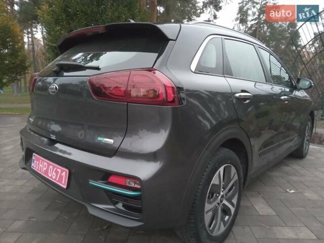 Киа Niro 2020 в Ирпене на Automoto.ua Серый Киа Niro, объемом двигателя 0 л и пробегом 99 тыс. км за 20490 $, фото 13 на Automoto.ua