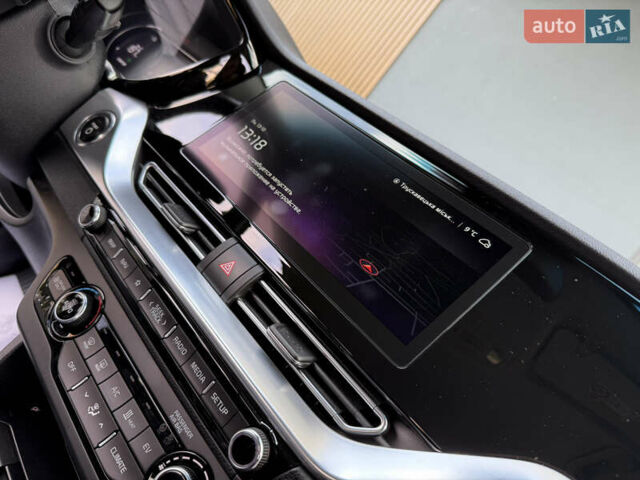 Сірий Кіа Niro, об'ємом двигуна 0 л та пробігом 70 тис. км за 19999 $, фото 70 на Automoto.ua