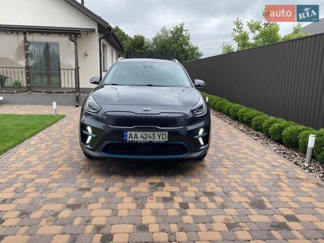 Серый Киа Niro, объемом двигателя 0 л и пробегом 117 тыс. км за 20470 $, фото 13 на Automoto.ua