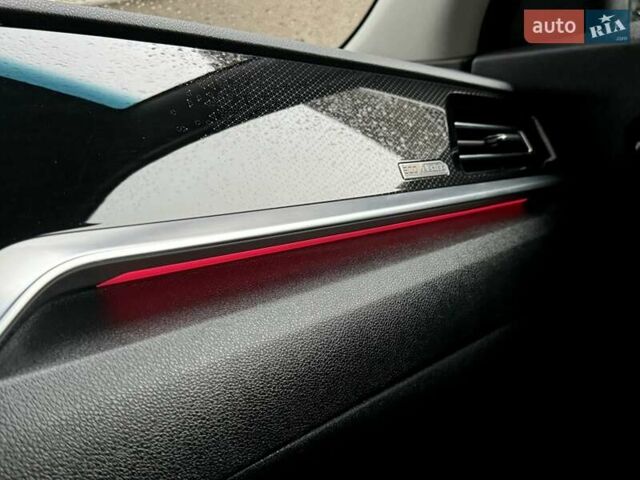 Сірий Кіа Niro, об'ємом двигуна 0 л та пробігом 93 тис. км за 17900 $, фото 10 на Automoto.ua