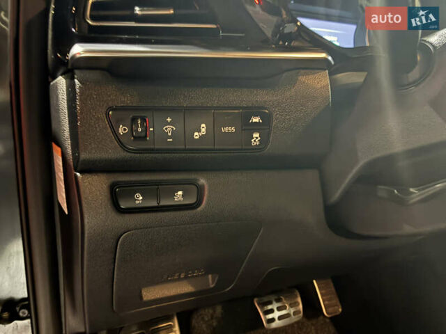 Серый Киа Niro, объемом двигателя 0 л и пробегом 116 тыс. км за 17999 $, фото 28 на Automoto.ua