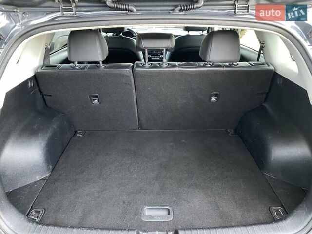 Киа Niro 2020 в Львове на Automoto.ua Серый Киа Niro, объемом двигателя 0 л и пробегом 101 тыс. км за 20300 $, фото 70 на Automoto.ua