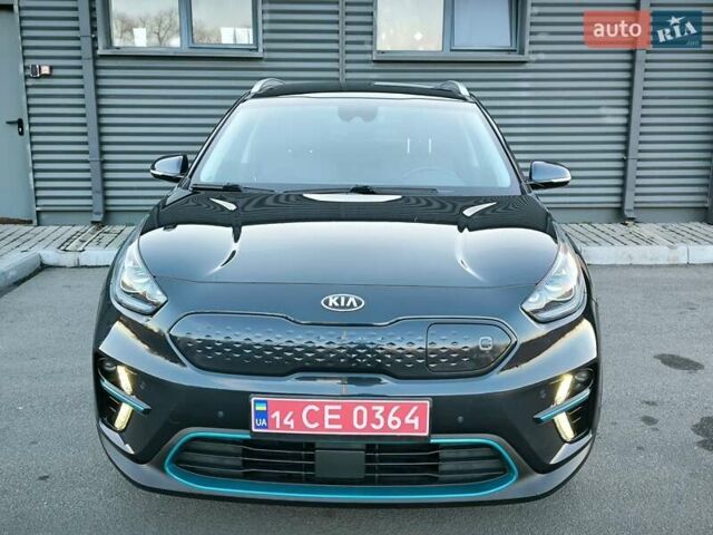 Сірий Кіа Niro, об'ємом двигуна 0 л та пробігом 96 тис. км за 16900 $, фото 4 на Automoto.ua