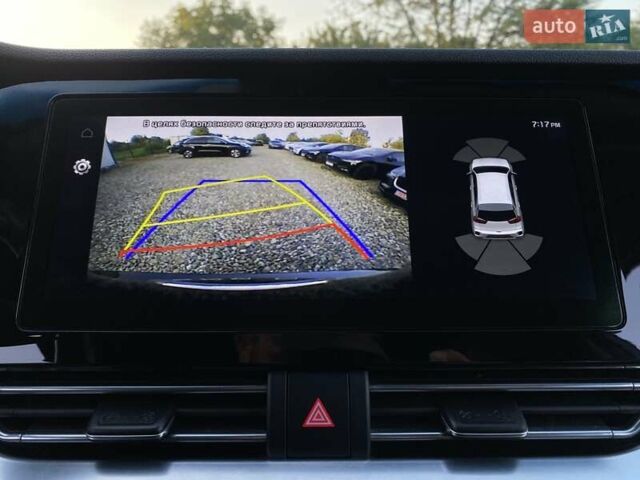 Сірий Кіа Niro, об'ємом двигуна 0 л та пробігом 88 тис. км за 22500 $, фото 8 на Automoto.ua