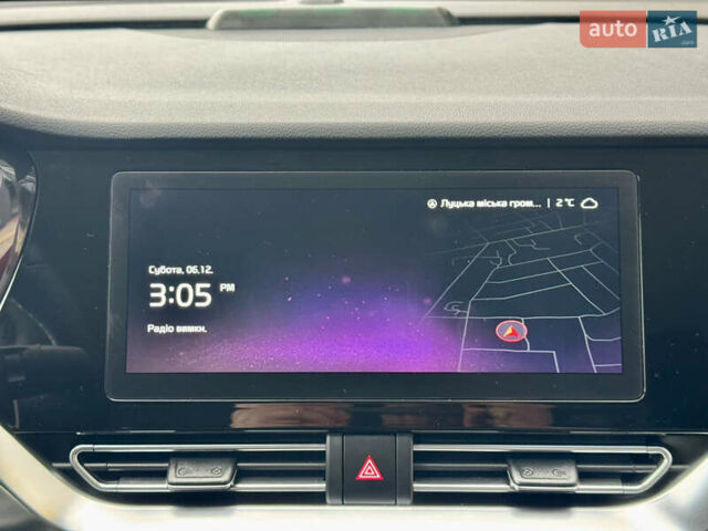 Серый Киа Niro, объемом двигателя 0 л и пробегом 109 тыс. км за 20500 $, фото 49 на Automoto.ua