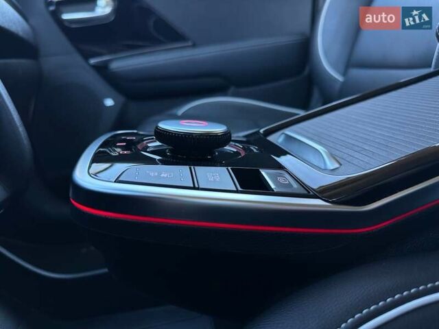 Сірий Кіа Niro, об'ємом двигуна 0 л та пробігом 58 тис. км за 23400 $, фото 71 на Automoto.ua