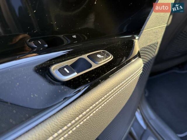 Серый Киа Niro, объемом двигателя 0 л и пробегом 57 тыс. км за 23299 $, фото 39 на Automoto.ua