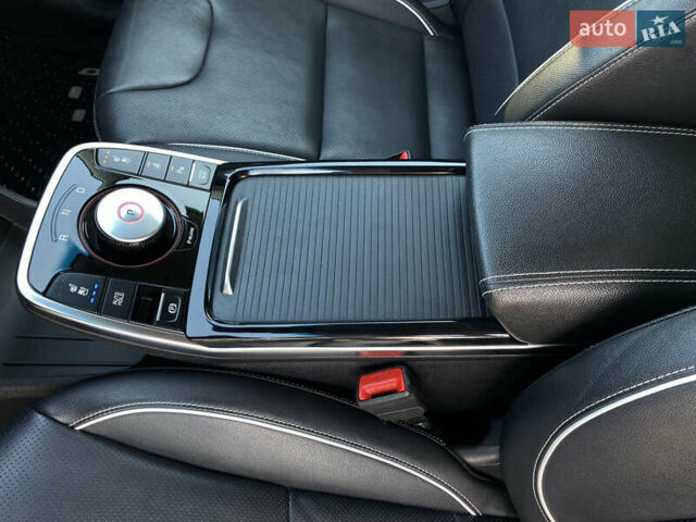 Сірий Кіа Niro, об'ємом двигуна 0 л та пробігом 116 тис. км за 21800 $, фото 87 на Automoto.ua