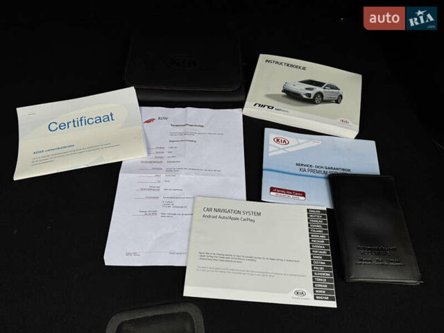 Серый Киа Niro, объемом двигателя 0 л и пробегом 142 тыс. км за 17700 $, фото 69 на Automoto.ua