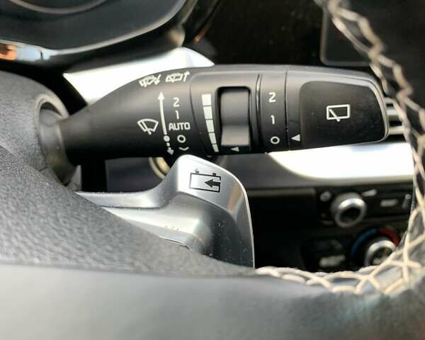 Сірий Кіа Niro, об'ємом двигуна 0 л та пробігом 128 тис. км за 18950 $, фото 22 на Automoto.ua