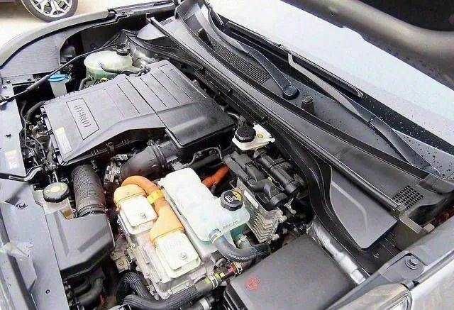 Серый Киа Niro, объемом двигателя 0 л и пробегом 44 тыс. км за 17500 $, фото 14 на Automoto.ua