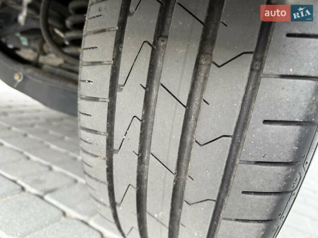 Кіа Niro 2020 у Вінниці на Automoto.ua Сірий Кіа Niro, об'ємом двигуна 0 л та пробігом 157 тис. км за 19500 $, фото 17 на Automoto.ua