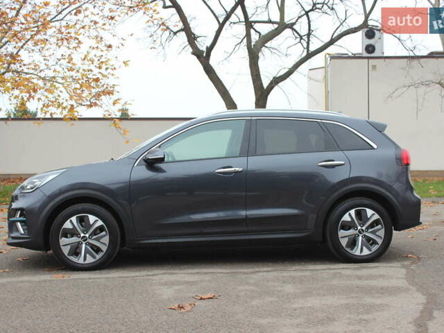 Сірий Кіа Niro, об'ємом двигуна 0 л та пробігом 74 тис. км за 19990 $, фото 13 на Automoto.ua