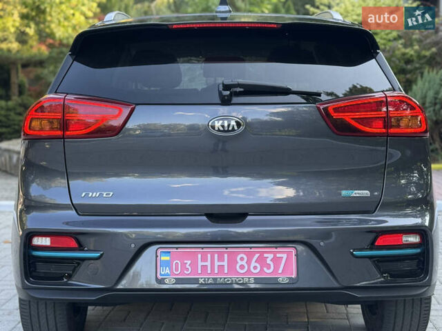 Сірий Кіа Niro, об'ємом двигуна 0 л та пробігом 144 тис. км за 18200 $, фото 15 на Automoto.ua
