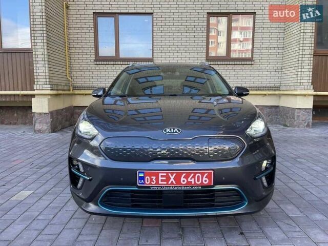 Серый Киа Niro, объемом двигателя 0 л и пробегом 125 тыс. км за 19250 $, фото 21 на Automoto.ua