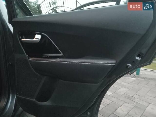 Киа Niro 2020 в Ирпене на Automoto.ua Серый Киа Niro, объемом двигателя 0 л и пробегом 99 тыс. км за 20490 $, фото 34 на Automoto.ua