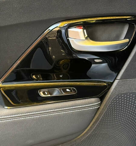 Сірий Кіа Niro, об'ємом двигуна 0 л та пробігом 115 тис. км за 21913 $, фото 18 на Automoto.ua