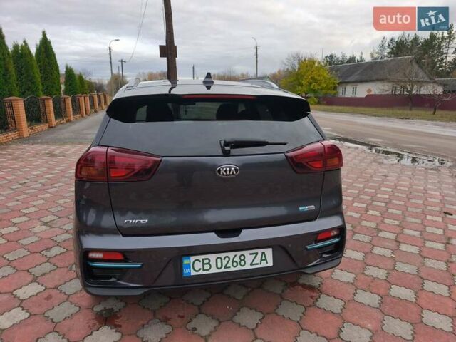 Серый Киа Niro, объемом двигателя 0 л и пробегом 58 тыс. км за 23800 $, фото 8 на Automoto.ua