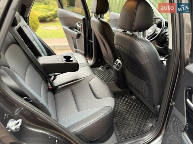 Серый Киа Niro, объемом двигателя 0 л и пробегом 125 тыс. км за 18950 $, фото 37 на Automoto.ua