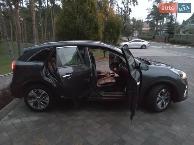 Киа Niro 2020 в Ирпене на Automoto.ua Серый Киа Niro, объемом двигателя 0 л и пробегом 99 тыс. км за 20490 $, фото 23 на Automoto.ua