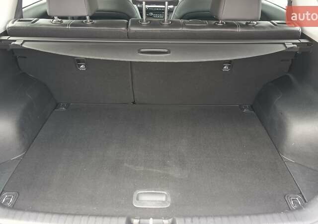 Серый Киа Niro, объемом двигателя 0 л и пробегом 82 тыс. км за 19500 $, фото 13 на Automoto.ua