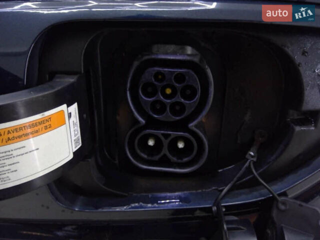 Серый Киа Niro, объемом двигателя 0 л и пробегом 108 тыс. км за 19900 $, фото 17 на Automoto.ua