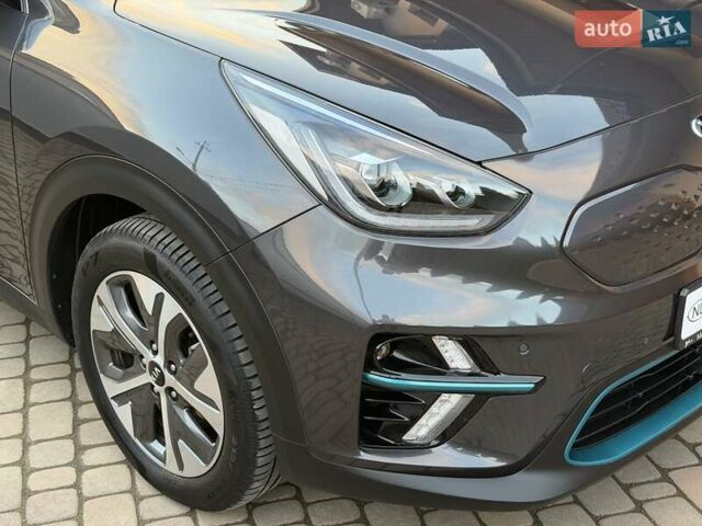 Сірий Кіа Niro, об'ємом двигуна 0 л та пробігом 118 тис. км за 20499 $, фото 22 на Automoto.ua