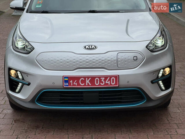 Серый Киа Niro, объемом двигателя 0 л и пробегом 118 тыс. км за 19350 $, фото 34 на Automoto.ua