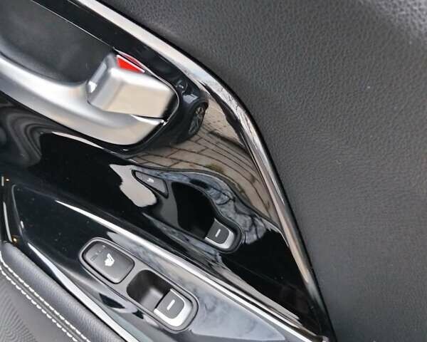 Серый Киа Niro, объемом двигателя 0 л и пробегом 85 тыс. км за 18750 $, фото 21 на Automoto.ua