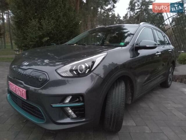 Киа Niro 2020 в Ирпене на Automoto.ua Серый Киа Niro, объемом двигателя 0 л и пробегом 99 тыс. км за 20490 $, фото 5 на Automoto.ua
