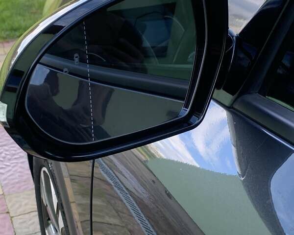 Сірий Кіа Niro, об'ємом двигуна 0 л та пробігом 73 тис. км за 18900 $, фото 6 на Automoto.ua