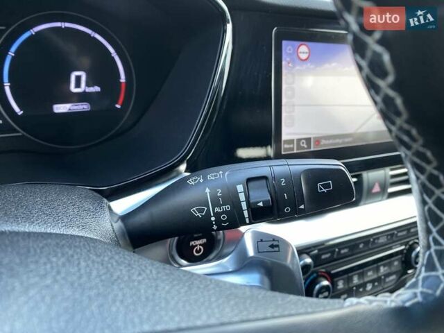 Киа Niro 2020 в Львове на Automoto.ua Серый Киа Niro, объемом двигателя 0 л и пробегом 101 тыс. км за 20300 $, фото 33 на Automoto.ua