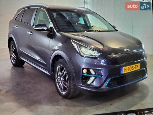 Кіа Niro 2020 у Києві на Automoto.ua Сірий Кіа Niro, об'ємом двигуна 0 л та пробігом 58 тис. км за 24000 $, фото 2 на Automoto.ua