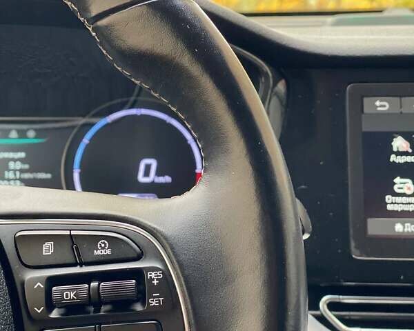 Киа Niro 2020 в Тернополе на Automoto.ua Серый Киа Niro, объемом двигателя 0 л и пробегом 149 тыс. км за 18800 $, фото 34 на Automoto.ua