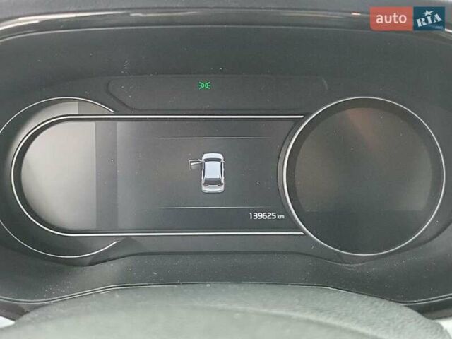 Серый Киа Niro, объемом двигателя 0 л и пробегом 160 тыс. км за 18950 $, фото 1 на Automoto.ua