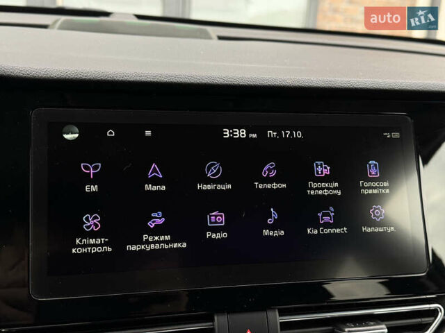 Серый Киа Niro, объемом двигателя 0 л и пробегом 139 тыс. км за 18900 $, фото 82 на Automoto.ua