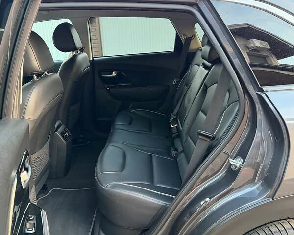 Сірий Кіа Niro, об'ємом двигуна 0 л та пробігом 118 тис. км за 20499 $, фото 67 на Automoto.ua