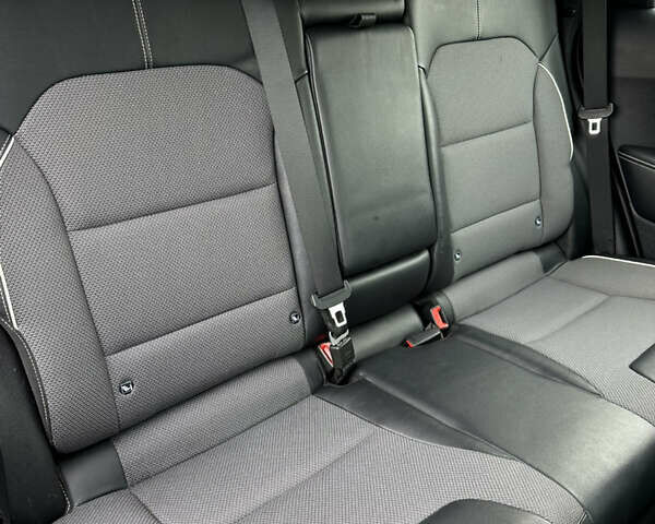 Серый Киа Niro, объемом двигателя 0 л и пробегом 128 тыс. км за 19400 $, фото 47 на Automoto.ua
