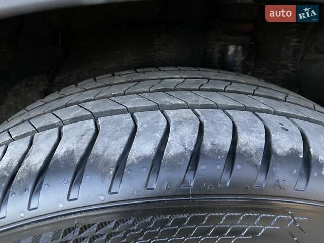 Киа Niro 2020 в Львове на Automoto.ua Серый Киа Niro, объемом двигателя 0 л и пробегом 107 тыс. км за 20950 $, фото 27 на Automoto.ua