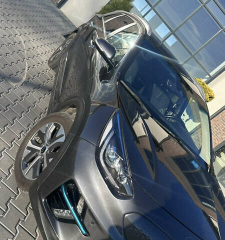 Сірий Кіа Niro, об'ємом двигуна 0 л та пробігом 87 тис. км за 18500 $, фото 10 на Automoto.ua