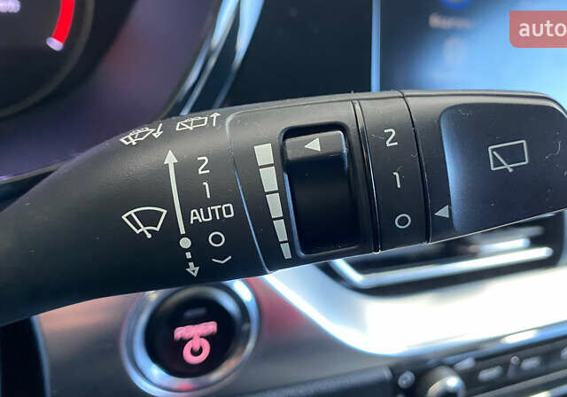 Сірий Кіа Niro, об'ємом двигуна 0 л та пробігом 158 тис. км за 19950 $, фото 15 на Automoto.ua