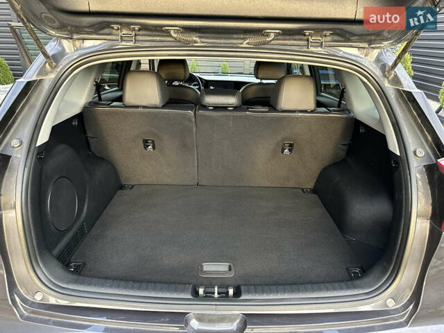Киа Niro 2020 в Луцке на Automoto.ua Серый Киа Niro, объемом двигателя 0 л и пробегом 130 тыс. км за 19900 $, фото 15 на Automoto.ua