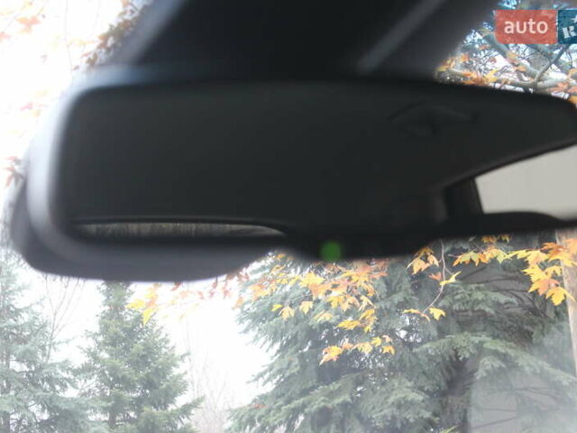 Сірий Кіа Niro, об'ємом двигуна 0 л та пробігом 74 тис. км за 19990 $, фото 35 на Automoto.ua