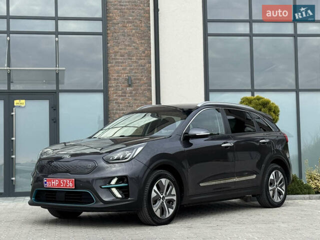 Серый Киа Niro, объемом двигателя 0 л и пробегом 139 тыс. км за 18900 $, фото 39 на Automoto.ua