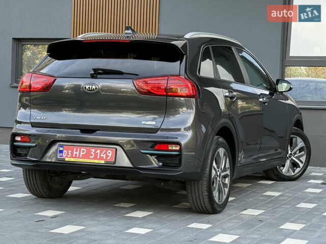 Сірий Кіа Niro, об'ємом двигуна 0 л та пробігом 70 тис. км за 19999 $, фото 35 на Automoto.ua